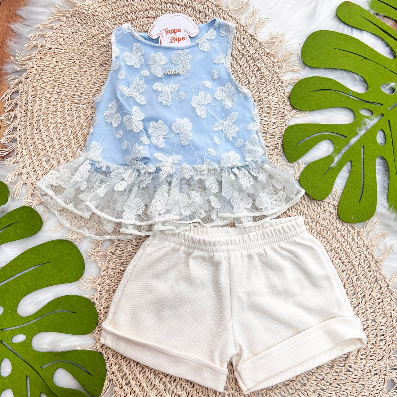 Conj. Blusa de Renda Azul e Short Off
